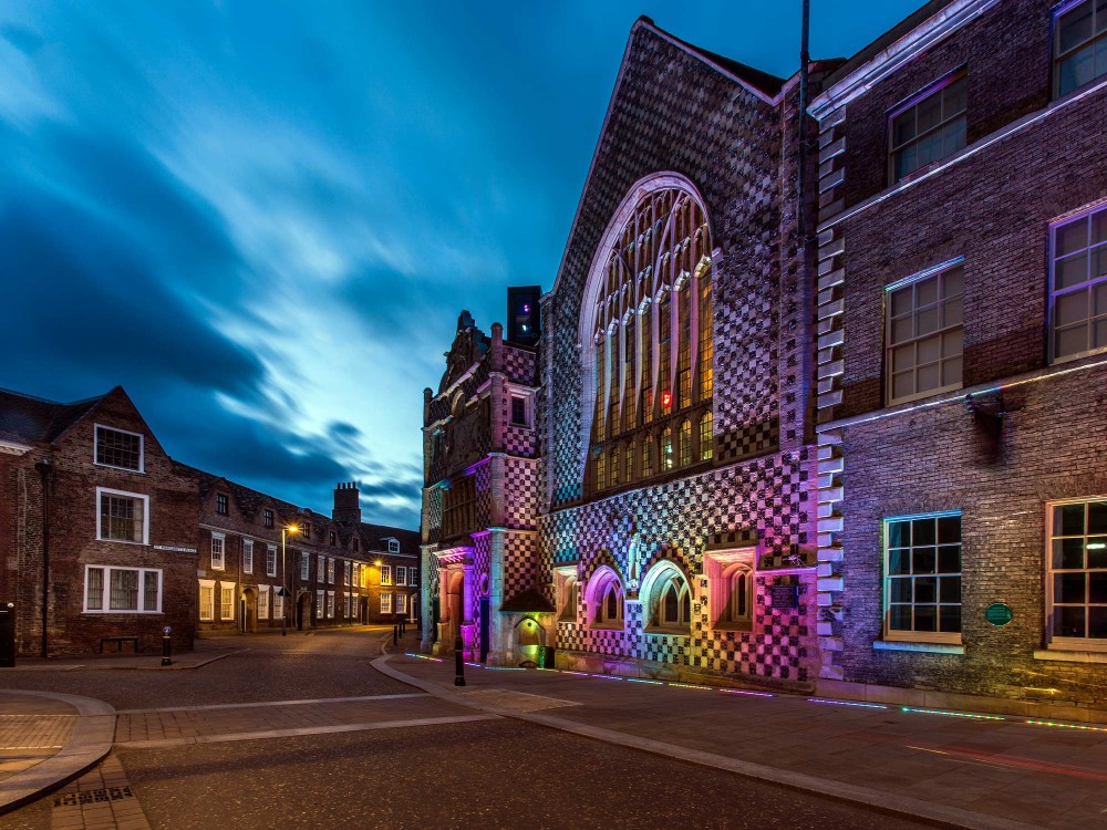 King's Lynn Town hall at night