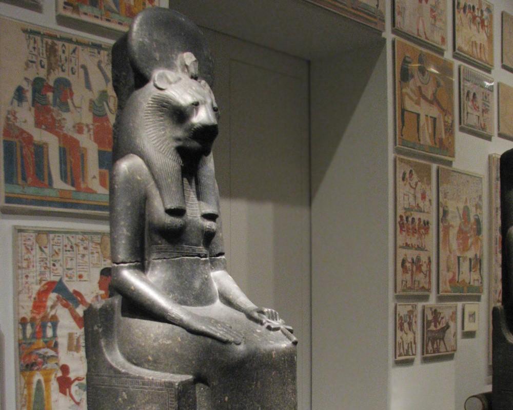 Statue of the Egyptian goddess Sekhmet